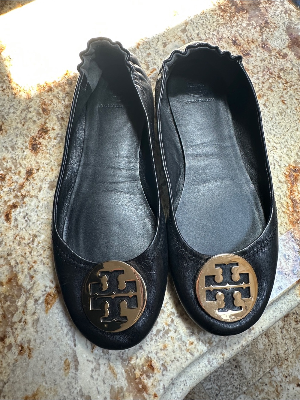 Tory Burch Black Leather Reva Ballet Flats with Gold Logo